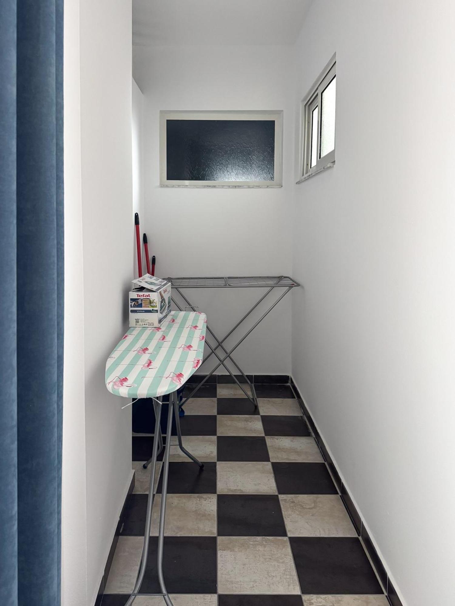 Marina Apartment - The Ocean Heart Of Shkodra Esterno foto
