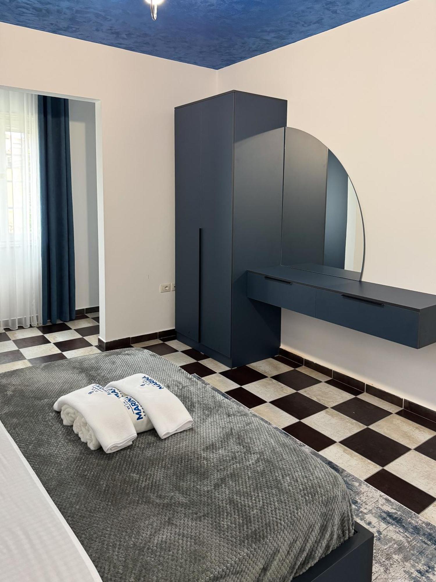 Marina Apartment - The Ocean Heart Of Shkodra Esterno foto