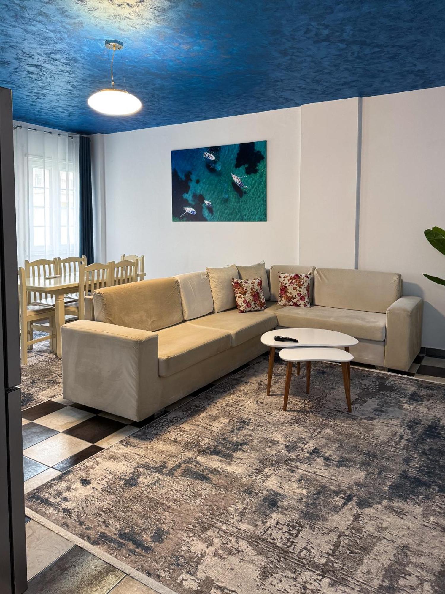 Marina Apartment - The Ocean Heart Of Shkodra Esterno foto