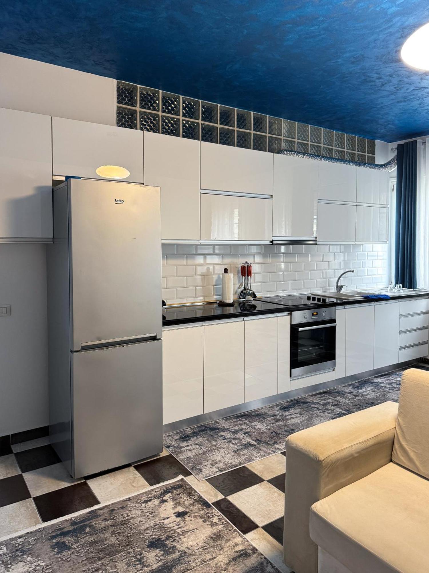 Marina Apartment - The Ocean Heart Of Shkodra Esterno foto